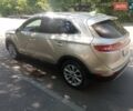 Бежевый Линкольн МКС, объемом двигателя 2 л и пробегом 130 тыс. км за 12000 $, фото 2 на Automoto.ua