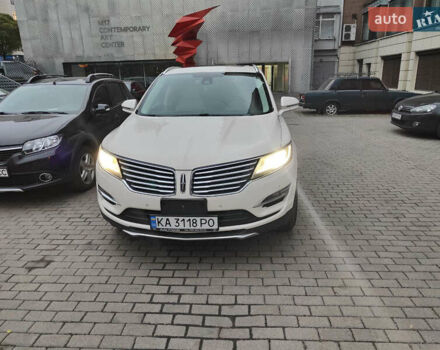 Бежевый Линкольн МКС, объемом двигателя 2.3 л и пробегом 105 тыс. км за 15600 $, фото 1 на Automoto.ua