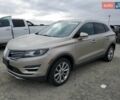 Бежевый Линкольн МКС, объемом двигателя 2.3 л и пробегом 112 тыс. км за 1600 $, фото 1 на Automoto.ua
