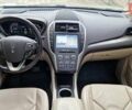 Бежевый Линкольн МКС, объемом двигателя 2 л и пробегом 75 тыс. км за 17200 $, фото 33 на Automoto.ua