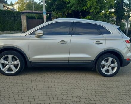 Бежевый Линкольн МКС, объемом двигателя 2 л и пробегом 115 тыс. км за 16200 $, фото 4 на Automoto.ua