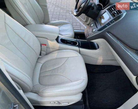 Бежевый Линкольн МКС, объемом двигателя 2.3 л и пробегом 104 тыс. км за 17000 $, фото 25 на Automoto.ua