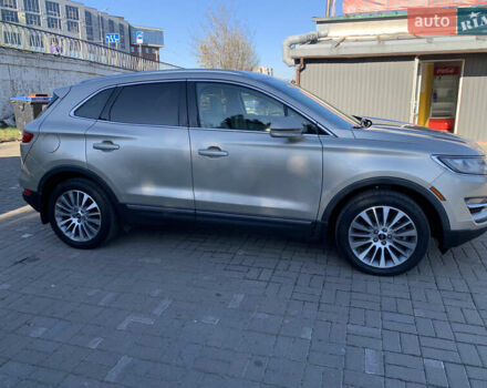 Бежевый Линкольн МКС, объемом двигателя 2.3 л и пробегом 104 тыс. км за 17000 $, фото 3 на Automoto.ua