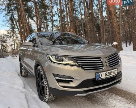 Бежевый Линкольн МКС, объемом двигателя 2 л и пробегом 165 тыс. км за 14000 $, фото 1 на Automoto.ua