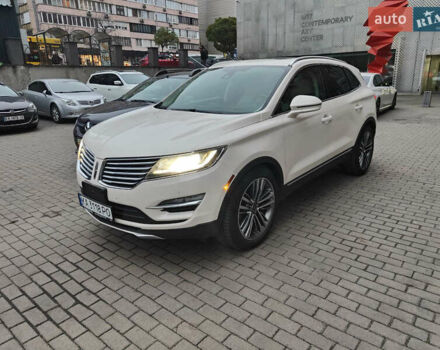 Бежевый Линкольн МКС, объемом двигателя 2.3 л и пробегом 105 тыс. км за 15600 $, фото 1 на Automoto.ua