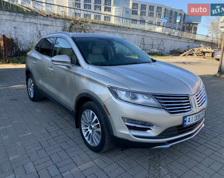 Бежевый Линкольн МКС, объемом двигателя 2.3 л и пробегом 104 тыс. км за 17000 $, фото 1 на Automoto.ua