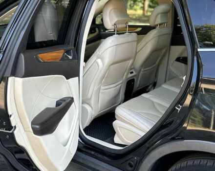 Черный Линкольн МКС, объемом двигателя 2 л и пробегом 161 тыс. км за 12500 $, фото 19 на Automoto.ua