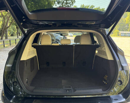 Черный Линкольн МКС, объемом двигателя 2 л и пробегом 161 тыс. км за 12500 $, фото 12 на Automoto.ua