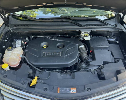 Черный Линкольн МКС, объемом двигателя 2 л и пробегом 161 тыс. км за 12500 $, фото 15 на Automoto.ua