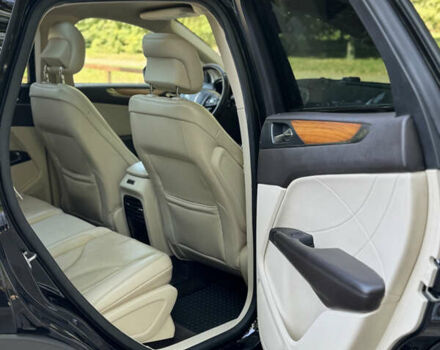 Черный Линкольн МКС, объемом двигателя 2 л и пробегом 161 тыс. км за 12500 $, фото 18 на Automoto.ua