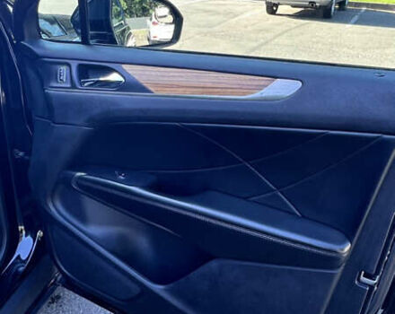 Чорний Лінкольн МКС, об'ємом двигуна 2 л та пробігом 171 тис. км за 13900 $, фото 8 на Automoto.ua