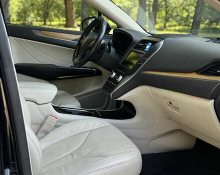 Черный Линкольн МКС, объемом двигателя 2 л и пробегом 161 тыс. км за 12500 $, фото 27 на Automoto.ua