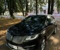 Черный Линкольн МКС, объемом двигателя 2 л и пробегом 210 тыс. км за 15800 $, фото 1 на Automoto.ua