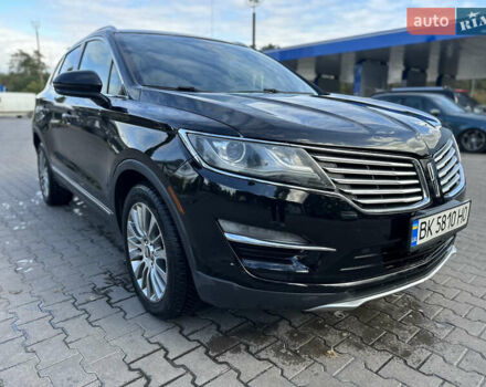 Черный Линкольн МКС, объемом двигателя 2 л и пробегом 202 тыс. км за 14800 $, фото 1 на Automoto.ua