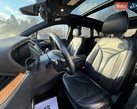 Черный Линкольн МКС, объемом двигателя 0 л и пробегом 161 тыс. км за 9600 $, фото 12 на Automoto.ua