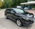 Черный Линкольн МКС, объемом двигателя 2 л и пробегом 127 тыс. км за 14600 $, фото 1 на Automoto.ua