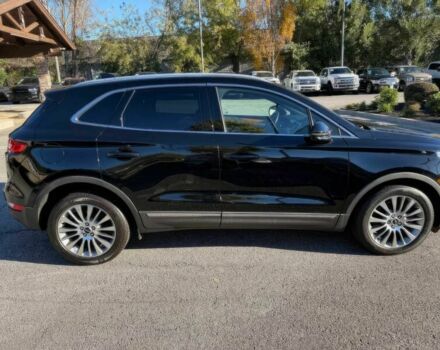 Черный Линкольн МКС, объемом двигателя 2 л и пробегом 80 тыс. км за 11000 $, фото 3 на Automoto.ua