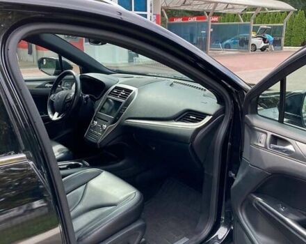Черный Линкольн МКС, объемом двигателя 2 л и пробегом 127 тыс. км за 14600 $, фото 8 на Automoto.ua
