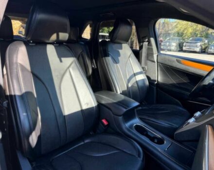 Черный Линкольн МКС, объемом двигателя 2 л и пробегом 80 тыс. км за 11000 $, фото 11 на Automoto.ua