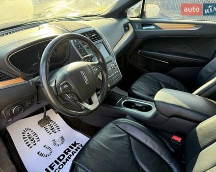 Черный Линкольн МКС, объемом двигателя 0 л и пробегом 161 тыс. км за 9600 $, фото 10 на Automoto.ua