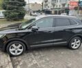 Черный Линкольн МКС, объемом двигателя 2 л и пробегом 77 тыс. км за 18000 $, фото 1 на Automoto.ua