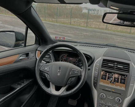 Черный Линкольн МКС, объемом двигателя 2 л и пробегом 165 тыс. км за 14500 $, фото 7 на Automoto.ua