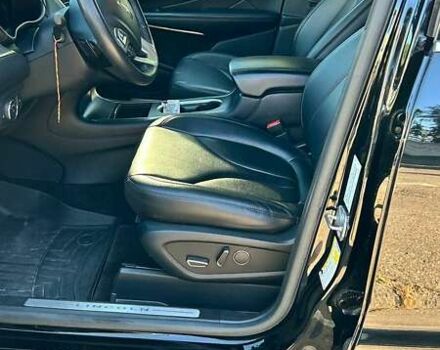 Черный Линкольн МКС, объемом двигателя 2 л и пробегом 70 тыс. км за 16500 $, фото 19 на Automoto.ua