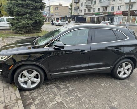 Черный Линкольн МКС, объемом двигателя 2 л и пробегом 77 тыс. км за 18000 $, фото 1 на Automoto.ua