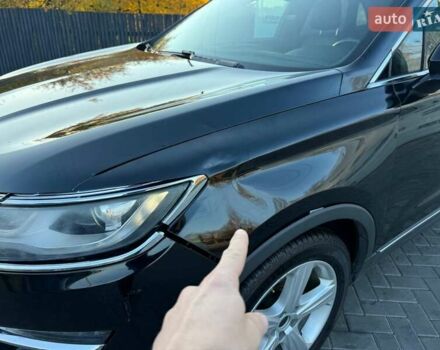 Чорний Лінкольн МКС, об'ємом двигуна 0 л та пробігом 198 тис. км за 10500 $, фото 1 на Automoto.ua
