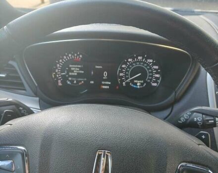 Черный Линкольн МКС, объемом двигателя 2 л и пробегом 100 тыс. км за 18300 $, фото 7 на Automoto.ua