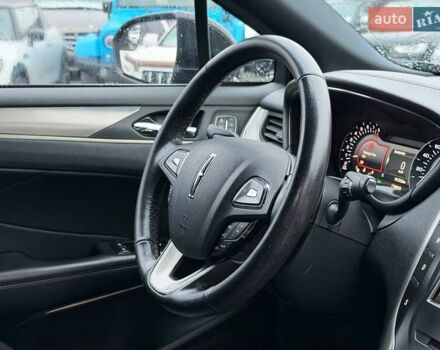 Черный Линкольн МКС, объемом двигателя 2 л и пробегом 161 тыс. км за 17500 $, фото 11 на Automoto.ua