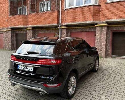 Черный Линкольн МКС, объемом двигателя 2 л и пробегом 91 тыс. км за 18000 $, фото 1 на Automoto.ua