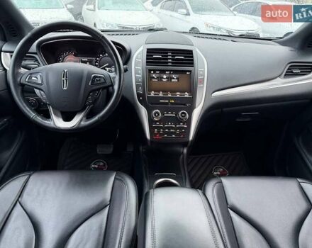 Черный Линкольн МКС, объемом двигателя 2 л и пробегом 161 тыс. км за 17500 $, фото 26 на Automoto.ua
