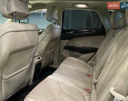 Чорний Лінкольн МКС, об'ємом двигуна 2 л та пробігом 148 тис. км за 16200 $, фото 33 на Automoto.ua