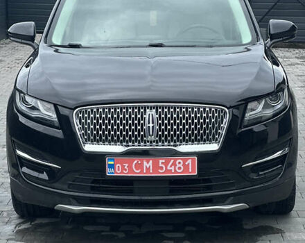 Черный Линкольн МКС, объемом двигателя 0 л и пробегом 275 тыс. км за 13500 $, фото 1 на Automoto.ua