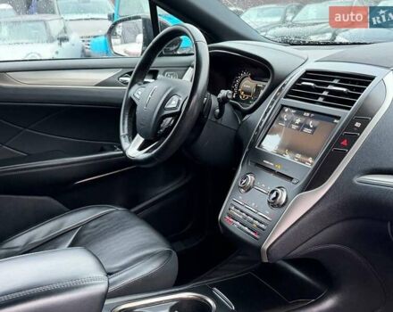 Черный Линкольн МКС, объемом двигателя 2 л и пробегом 161 тыс. км за 17500 $, фото 22 на Automoto.ua