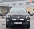 Черный Линкольн МКС, объемом двигателя 2 л и пробегом 86 тыс. км за 20300 $, фото 1 на Automoto.ua