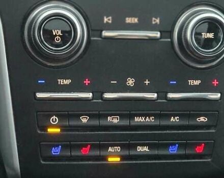 Чорний Лінкольн МКС, об'ємом двигуна 2 л та пробігом 95 тис. км за 20000 $, фото 9 на Automoto.ua