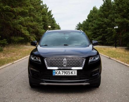 Черный Линкольн МКС, объемом двигателя 2 л и пробегом 34 тыс. км за 23000 $, фото 3 на Automoto.ua