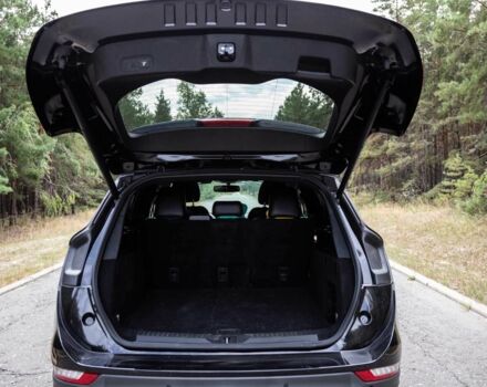 Черный Линкольн МКС, объемом двигателя 2 л и пробегом 34 тыс. км за 23000 $, фото 12 на Automoto.ua