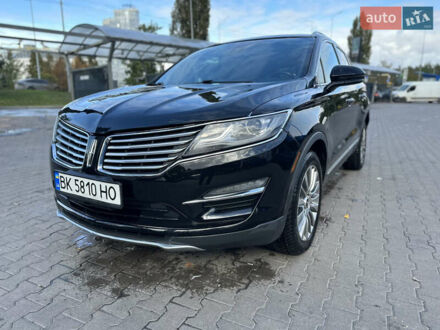 Черный Линкольн МКС, объемом двигателя 2 л и пробегом 202 тыс. км за 14800 $, фото 1 на Automoto.ua