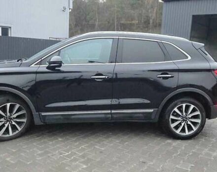 Чорний Лінкольн МКС, об'ємом двигуна 2 л та пробігом 95 тис. км за 20000 $, фото 1 на Automoto.ua