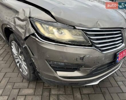 Коричневый Линкольн МКС, объемом двигателя 0 л и пробегом 150 тыс. км за 9900 $, фото 7 на Automoto.ua