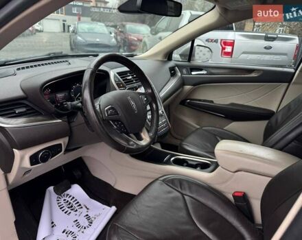 Коричневый Линкольн МКС, объемом двигателя 0 л и пробегом 150 тыс. км за 9900 $, фото 1 на Automoto.ua