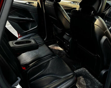 Красный Линкольн МКС, объемом двигателя 2 л и пробегом 224 тыс. км за 13000 $, фото 14 на Automoto.ua