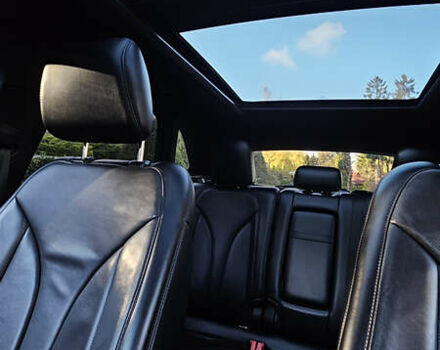 Красный Линкольн МКС, объемом двигателя 2 л и пробегом 175 тыс. км за 15700 $, фото 10 на Automoto.ua