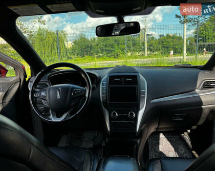 Красный Линкольн МКС, объемом двигателя 2 л и пробегом 224 тыс. км за 13000 $, фото 11 на Automoto.ua