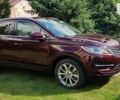 Красный Линкольн МКС, объемом двигателя 2 л и пробегом 70 тыс. км за 15000 $, фото 1 на Automoto.ua