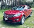 Красный Линкольн МКС, объемом двигателя 2 л и пробегом 23 тыс. км за 20000 $, фото 1 на Automoto.ua