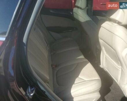 Червоний Лінкольн МКС, об'ємом двигуна 0 л та пробігом 85 тис. км за 2900 $, фото 10 на Automoto.ua